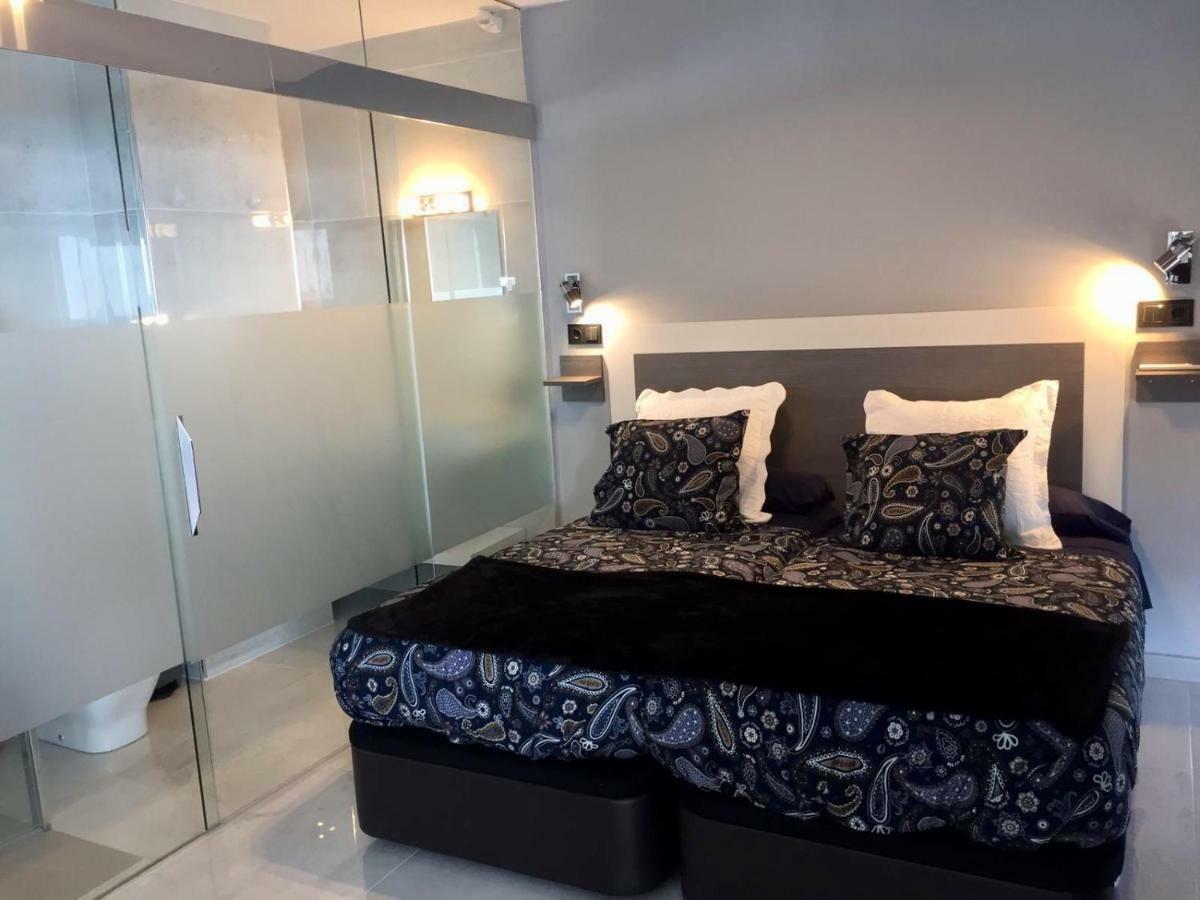 Appartamento Deluxe Supreme Málaga Esterno foto